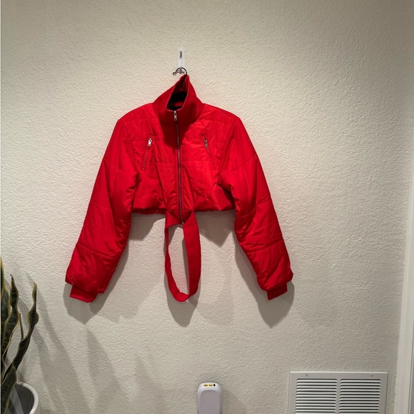 1019 FASHION NOVA RED CROPPED JACKET - Picture 1 of 5